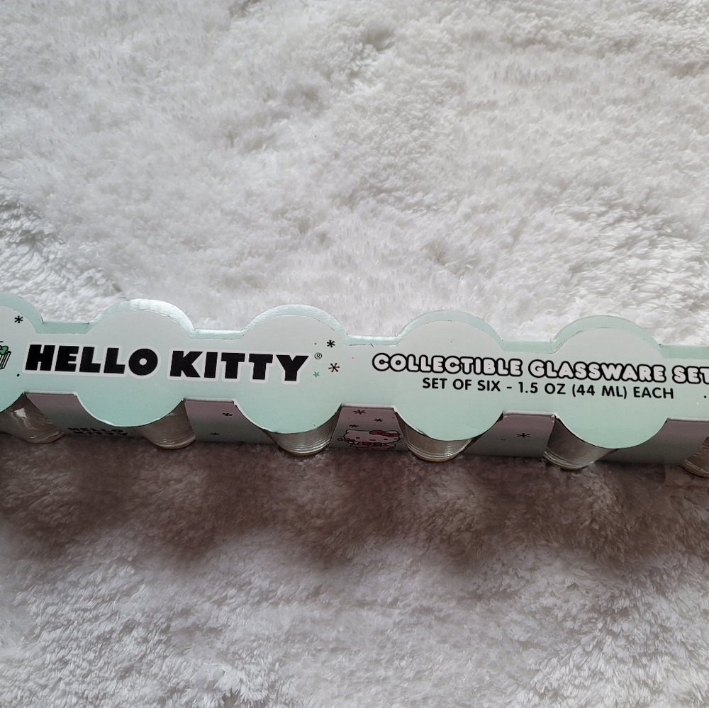 Hello kitty bundle - Picture 4 of 7